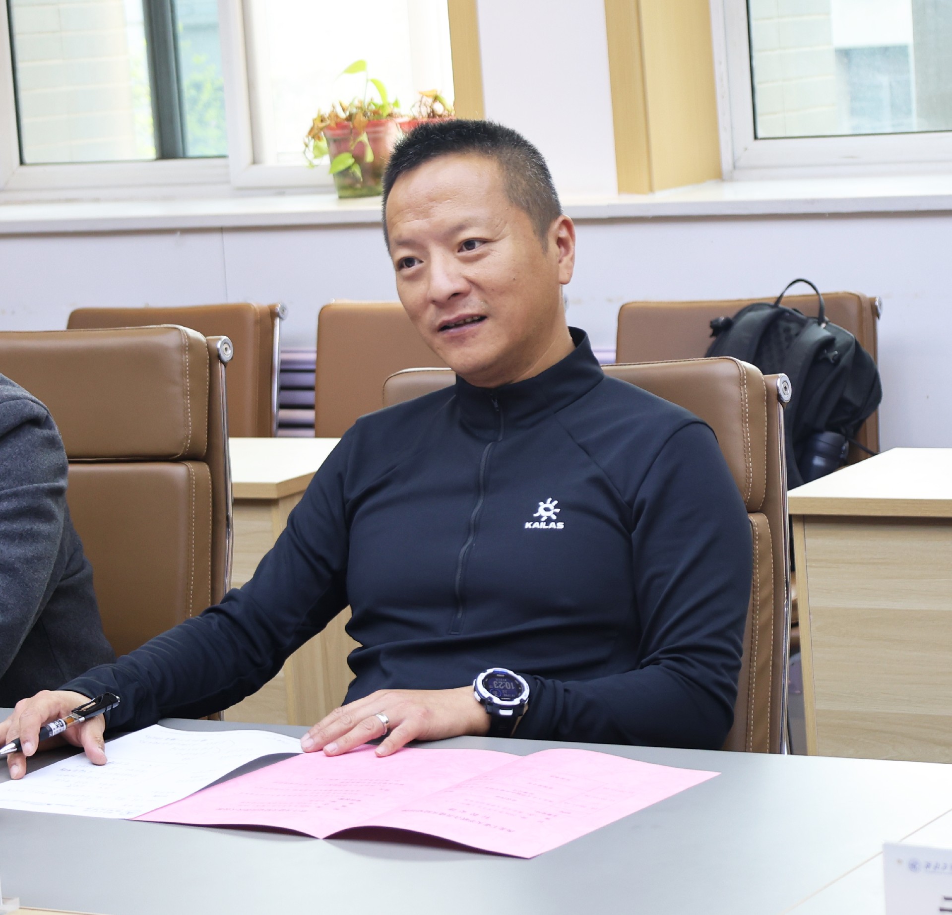 优利德董事长 洪少俊介绍企业1.jpg